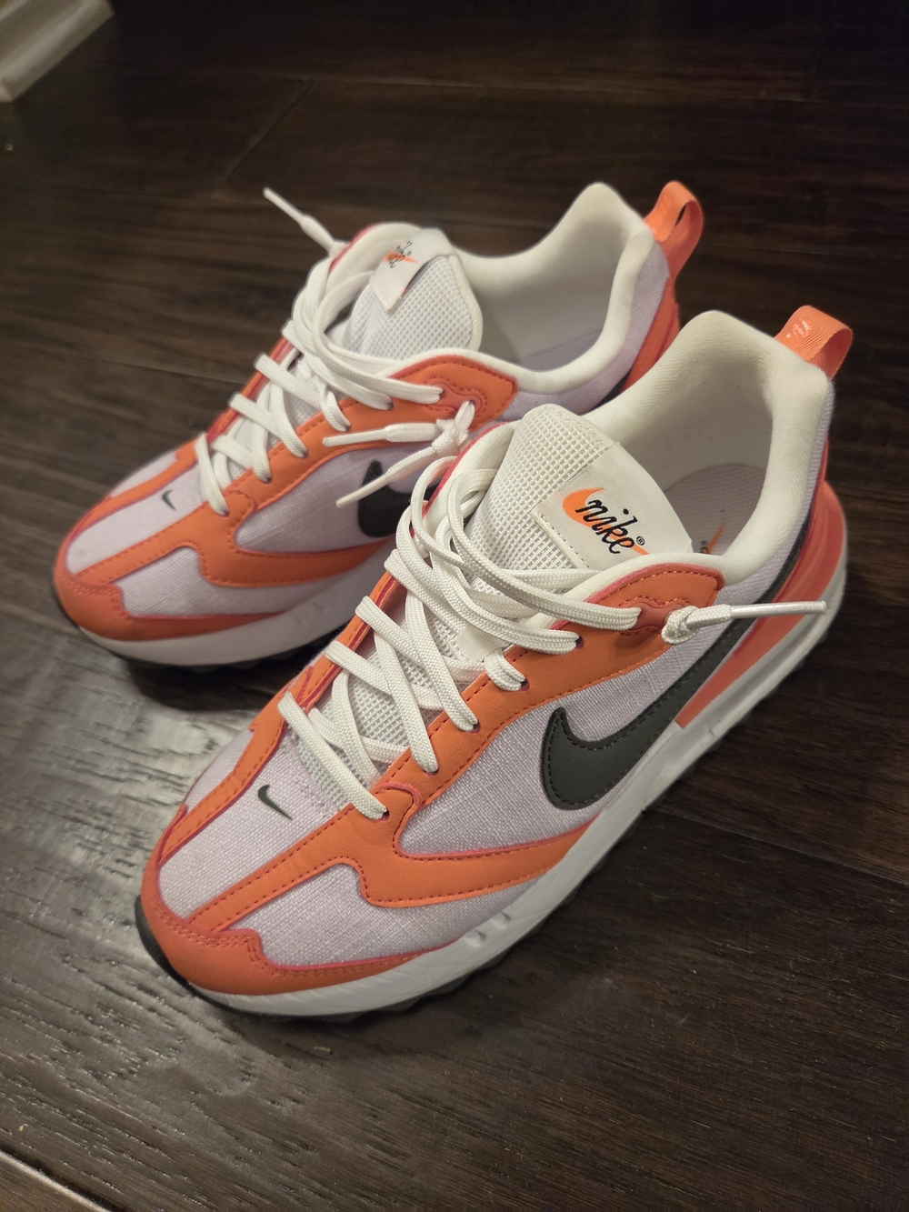 Nike Athletic Sneakers - Picture 1 of 9